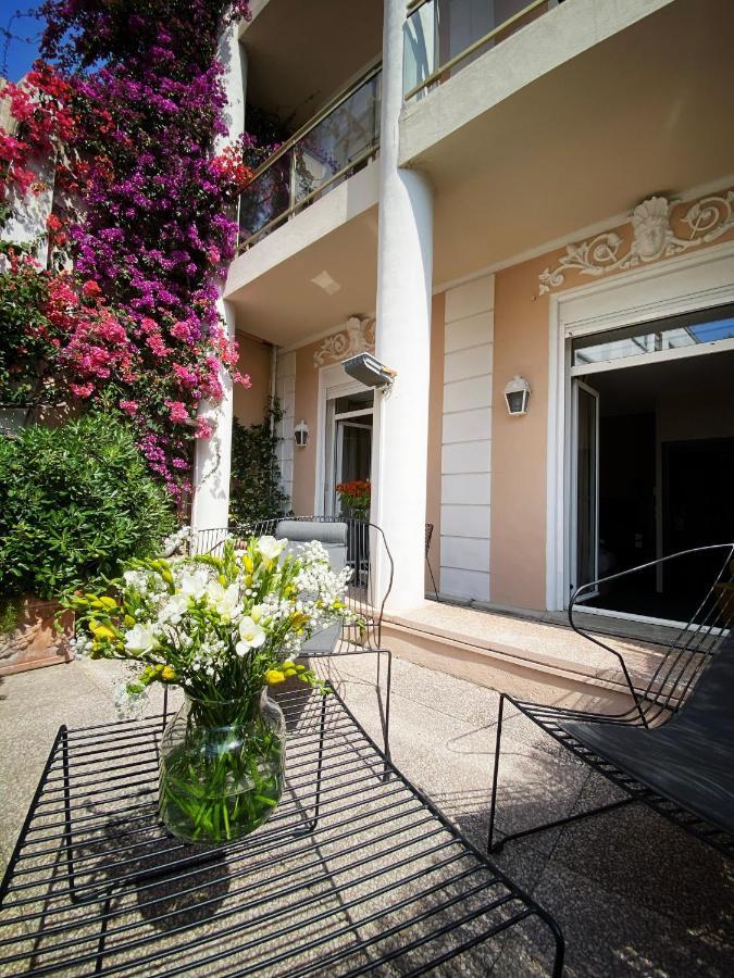 Hotel Moliere Κάννες Εξωτερικό φωτογραφία